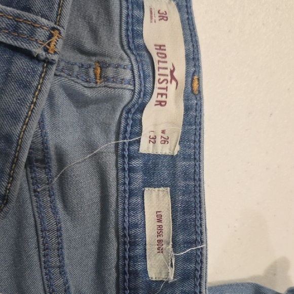 Hollister Light Blue Low Rise Bootcut Jeans - Picture 2 of 6